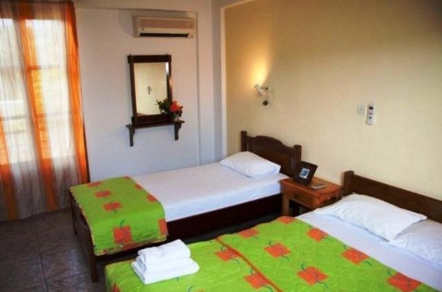 Triantafyllou Maria Rooms Skópelos Oda fotoğraf