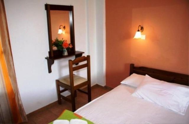 Triantafyllou Maria Rooms Skópelos Oda fotoğraf